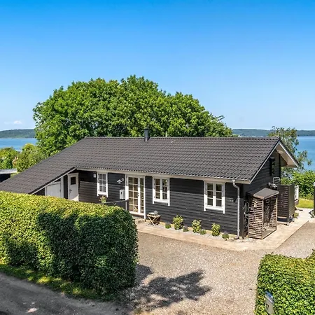 Feriehus Leea - 100m From The Sea By Interhome *