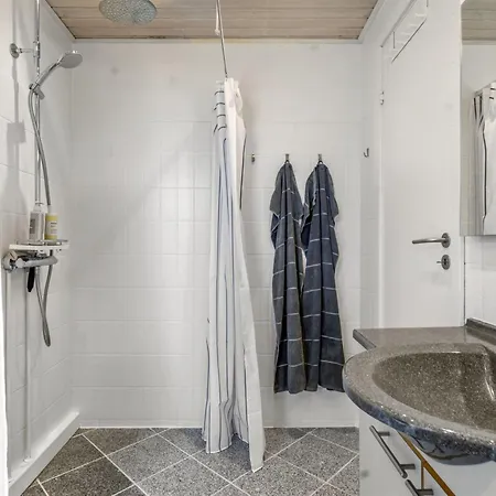 Leea - 100m From The Sea By Interhome Feriehus